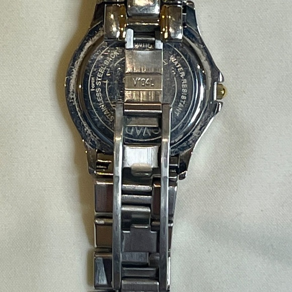 Movado Quartz Black Dial Two-tone Ladies Watch main image 5
